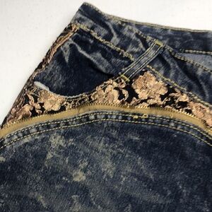 01 JEANS MID-RISE STRAIGHT LEG 12/31x29 ⭐️